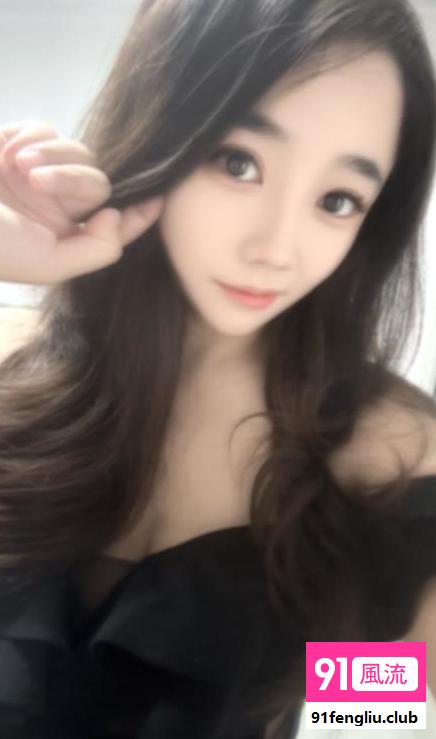 黑丝性感小少妇